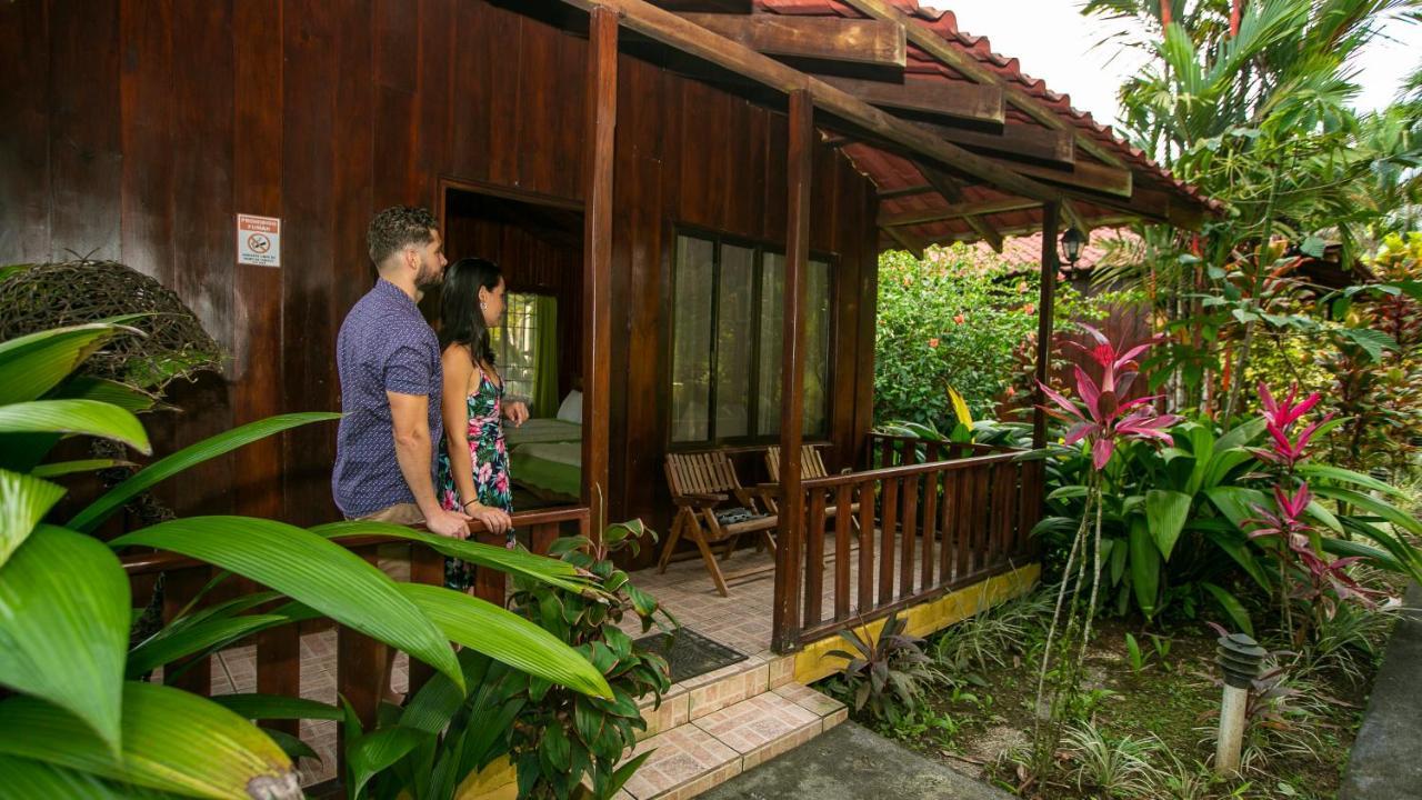 Hotel Rancho Cerro Azul La Fortuna Extérieur photo