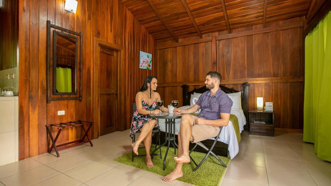 Hotel Rancho Cerro Azul La Fortuna Extérieur photo
