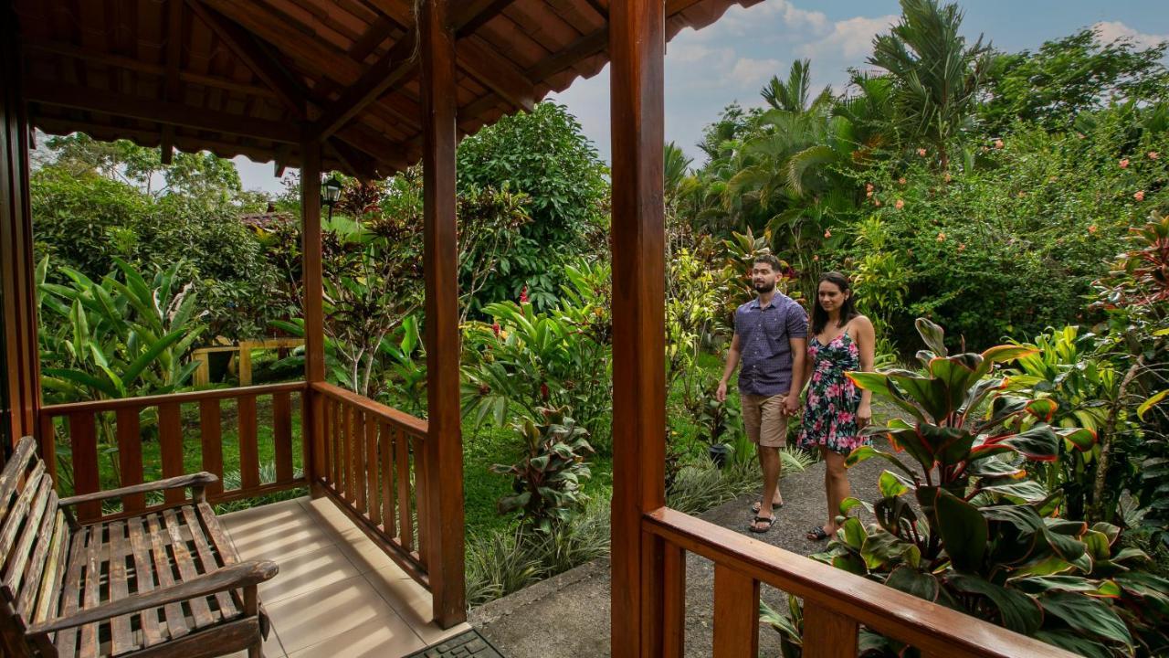 Hotel Rancho Cerro Azul La Fortuna Extérieur photo