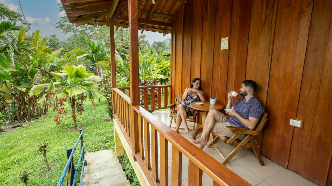 Hotel Rancho Cerro Azul La Fortuna Extérieur photo