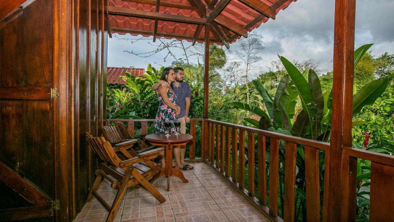 Hotel Rancho Cerro Azul La Fortuna Extérieur photo