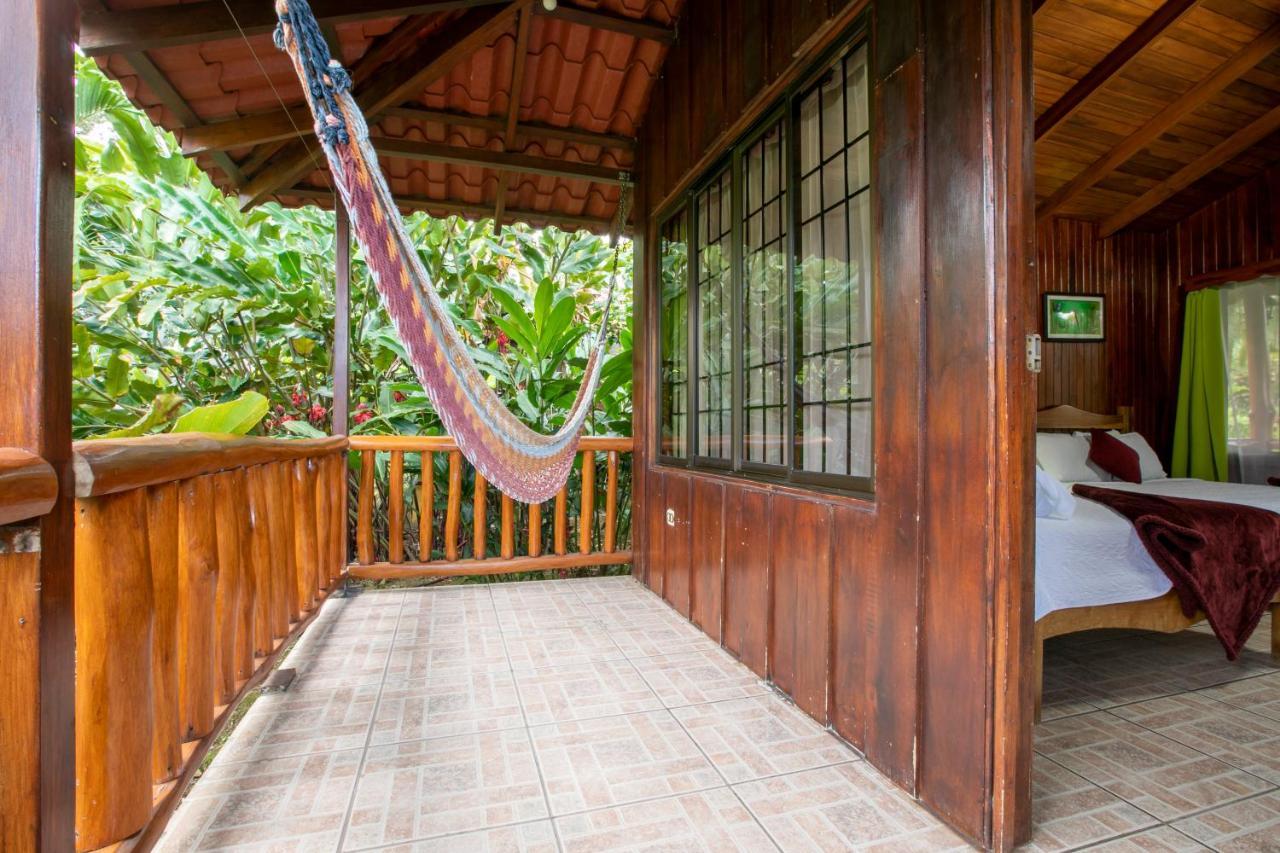 Hotel Rancho Cerro Azul La Fortuna Extérieur photo