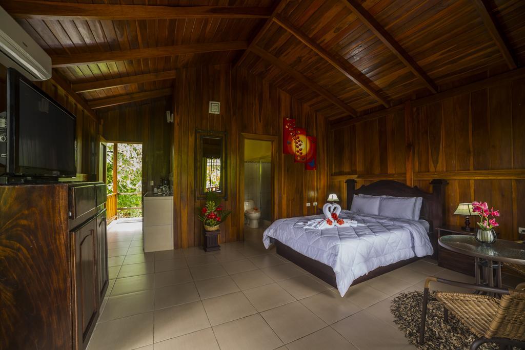 Hotel Rancho Cerro Azul La Fortuna Extérieur photo